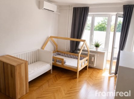 Pronájem bytu, 2+kk, 50 m²