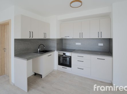 Pronájem bytu, 2+kk, 61 m²