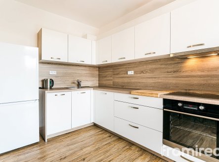 Pronájem bytu, 2+1, 70 m²