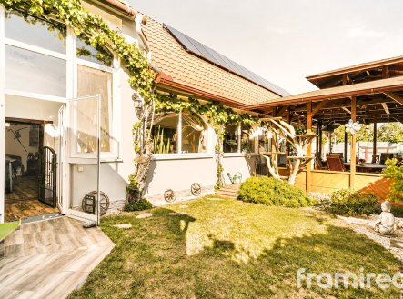 Prodej domu/vily, 250 m²