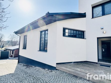 Prodej bytu, 3+kk, 70 m²