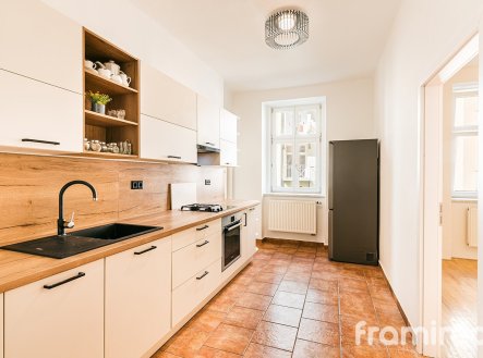 Pronájem bytu, 3+1, 97 m²