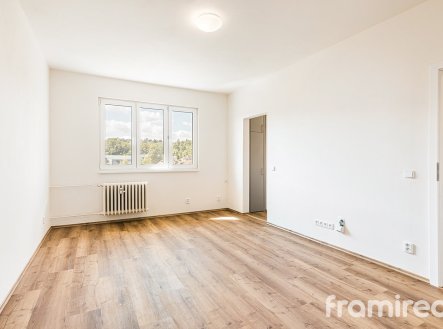 Pronájem bytu, 1+kk, 30 m²