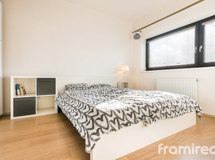 Pronájem bytu, 3+kk, 84 m²