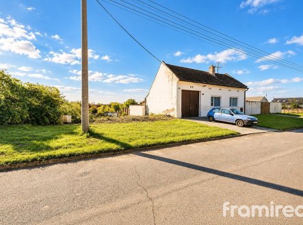 Prodej pozemku pro bydlení, 1 033 m²