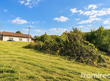 Prodej pozemku pro bydlení, 1 033 m²