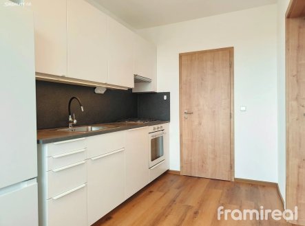 Pronájem bytu, 3+1, 80 m²