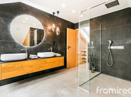 Prodej domu/vily, 298 m²