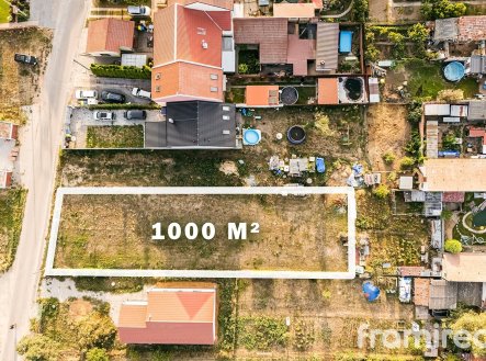 Prodej pozemku pro bydlení, 1 000 m²