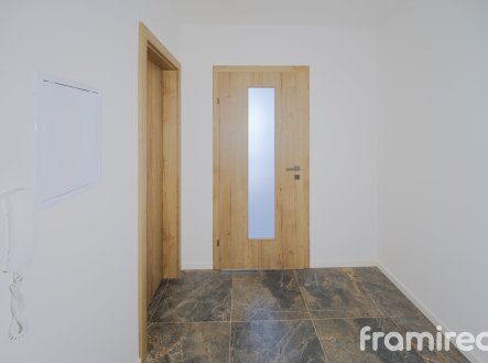 Pronájem bytu, 1+kk, 30 m²