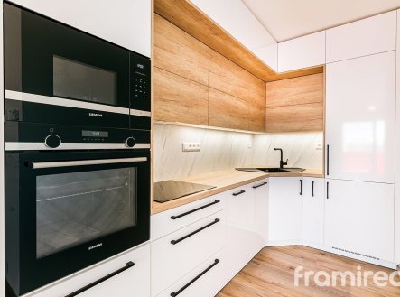 Pronájem bytu, 2+kk, 50 m²