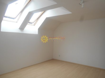 Pronájem bytu, 3+kk, 65 m²