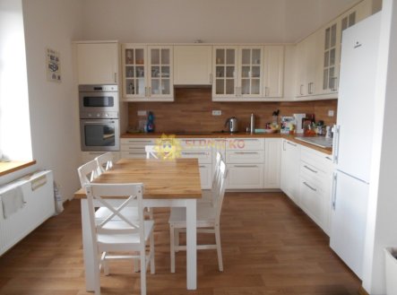 Pronájem bytu, 4+kk, 160 m²