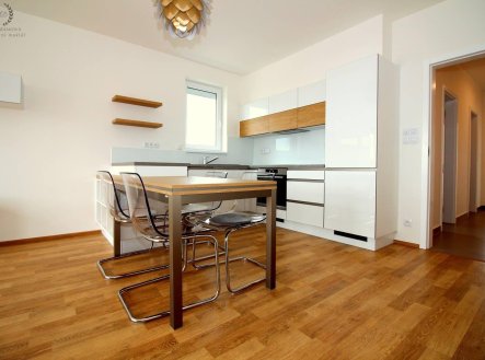 Pronájem bytu, 2+kk, 71 m²