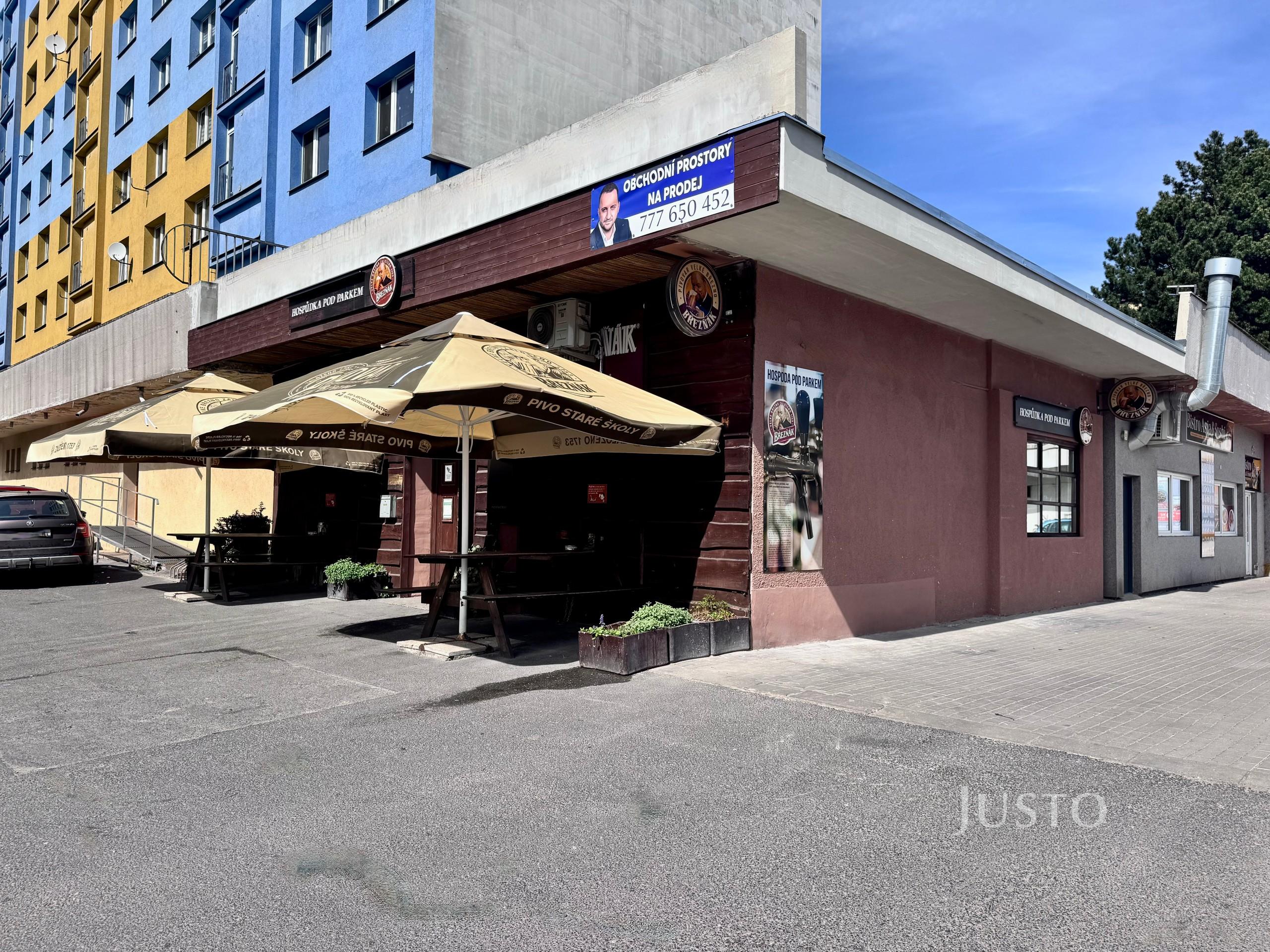 Prodej obchodních prostor 75 m² s pozemkem 260 m²