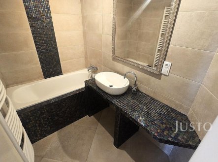 Pronájem bytu, 2+kk, 50 m²