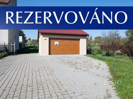 Prodej pozemku pro bydlení, 2 331 m²