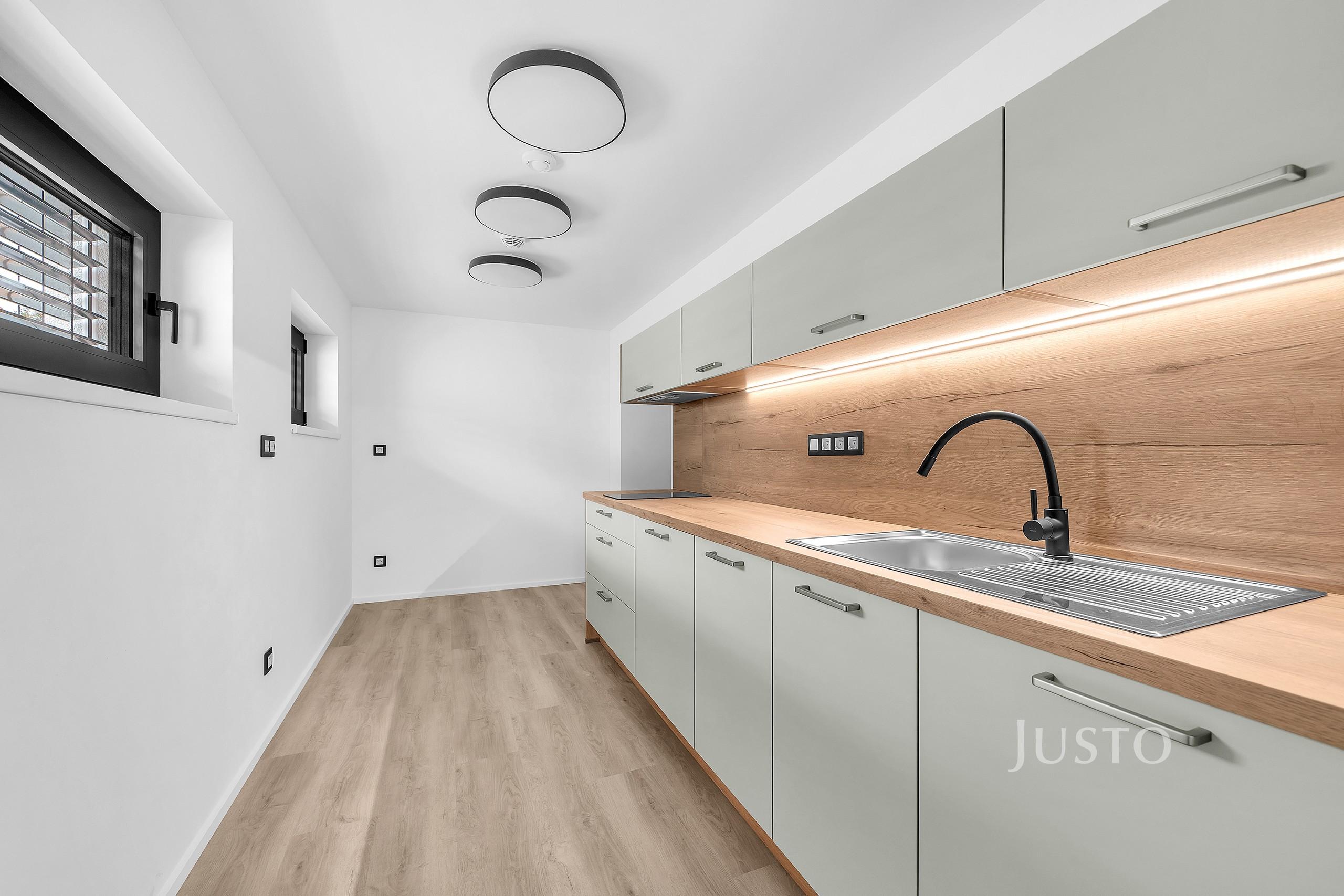 Pronájem kanceláří 33 m²