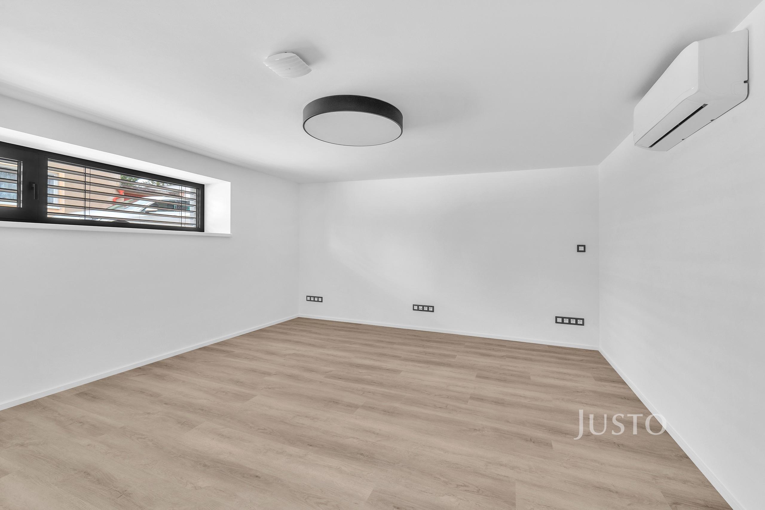 Pronájem kanceláří 33 m²
