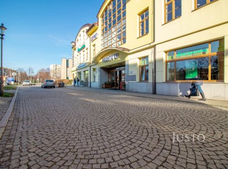 Pronájem kanceláře, 67 m²
