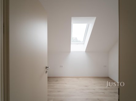 Prodej bytu, 2+kk, 64 m²
