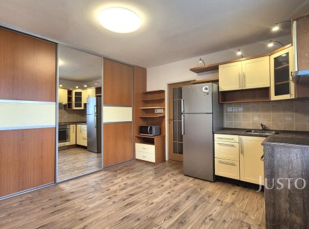 Pronájem bytu, 2+kk, 38 m²