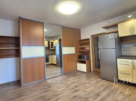 Pronájem bytu, 2+kk, 38 m²