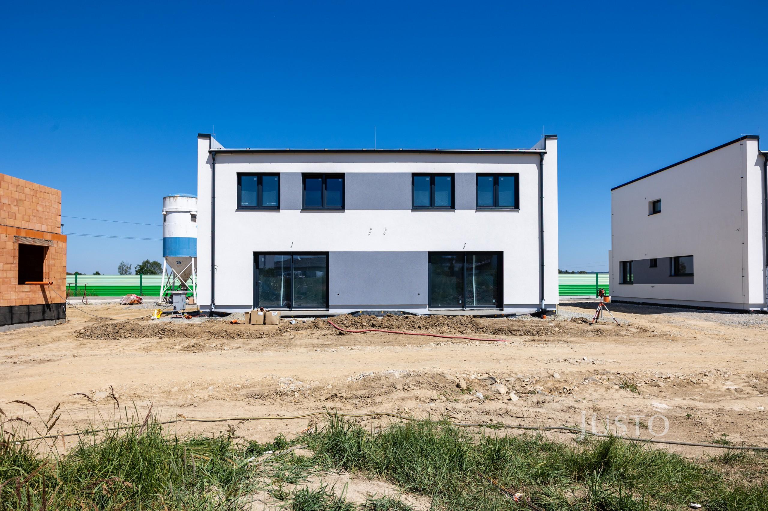 Prodej 5+kk 123 m² + zahrada 224 m² + terasa + parkování - SO.01-1