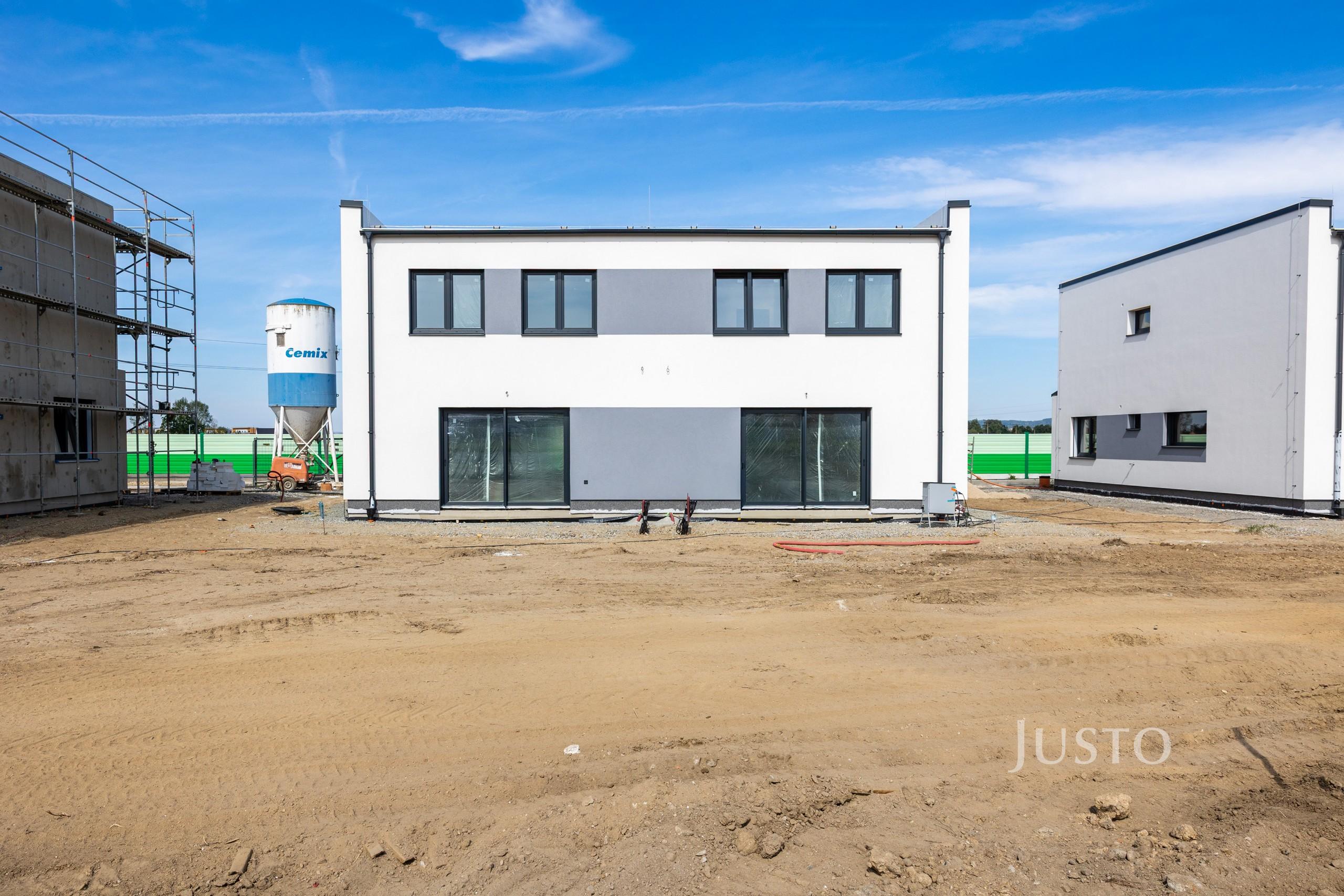 Prodej 5+kk 123 m² + zahrada 224 m² + terasa + parkování - SO.01-1