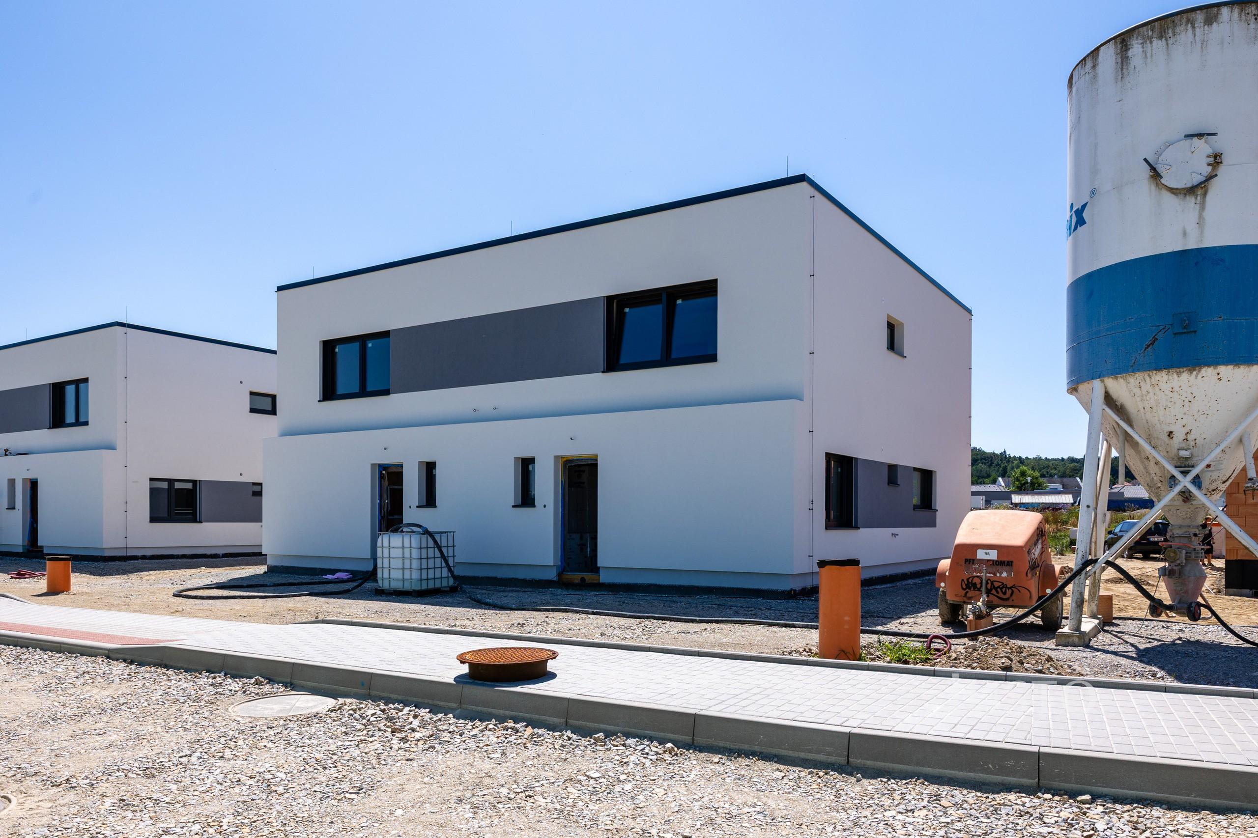Prodej 5+kk 123 m² + zahrada 245 m² + terasa + parkování - SO.01-2