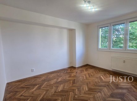 Pronájem bytu, 2+1, 54 m²