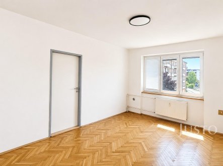 Pronájem bytu, 2+1, 53 m²