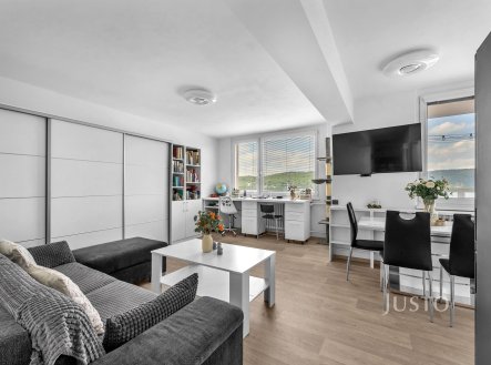 Prodej bytu, 1+kk, 44 m²