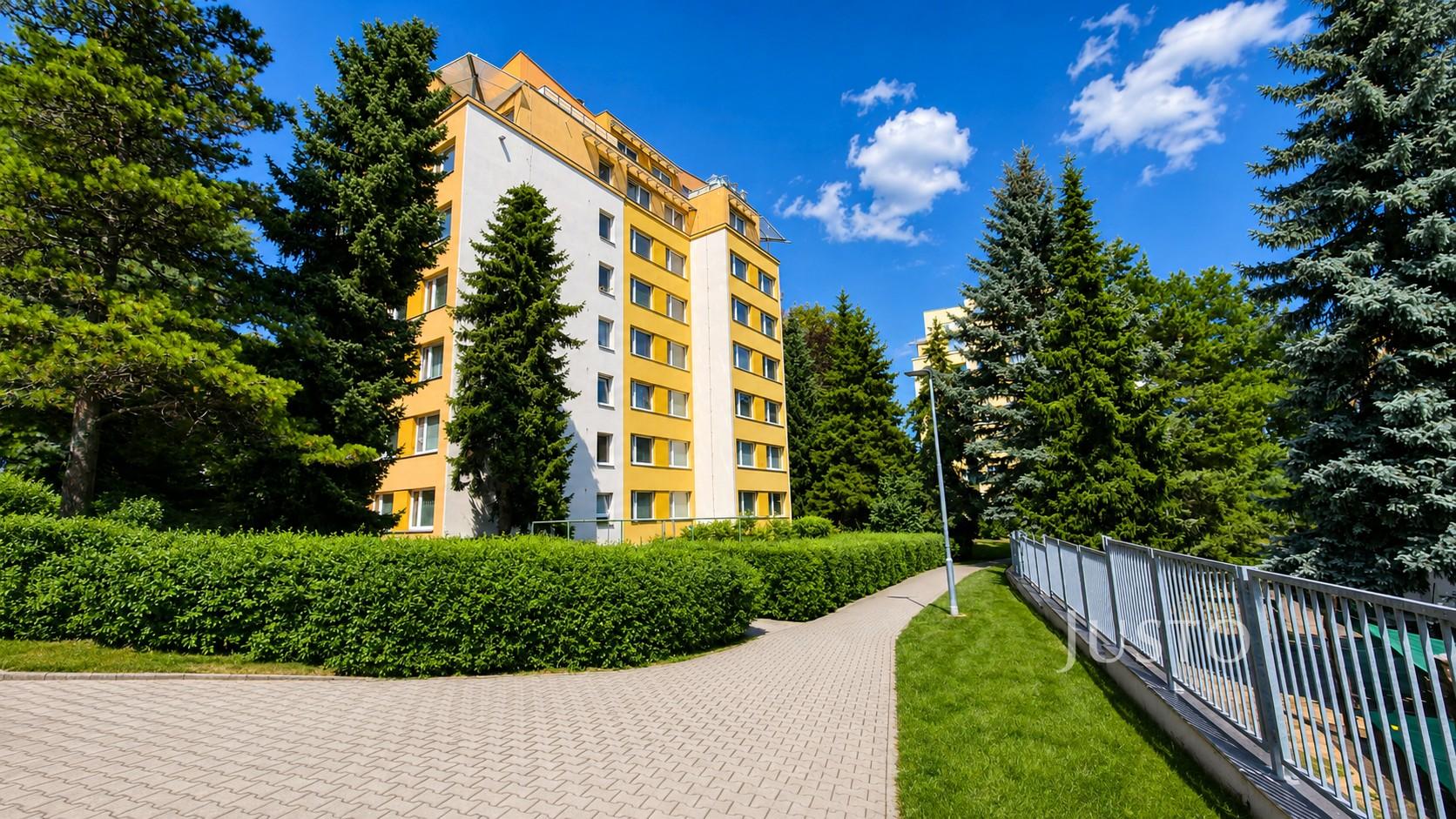 Prodej 2+1 46 m² + parkování