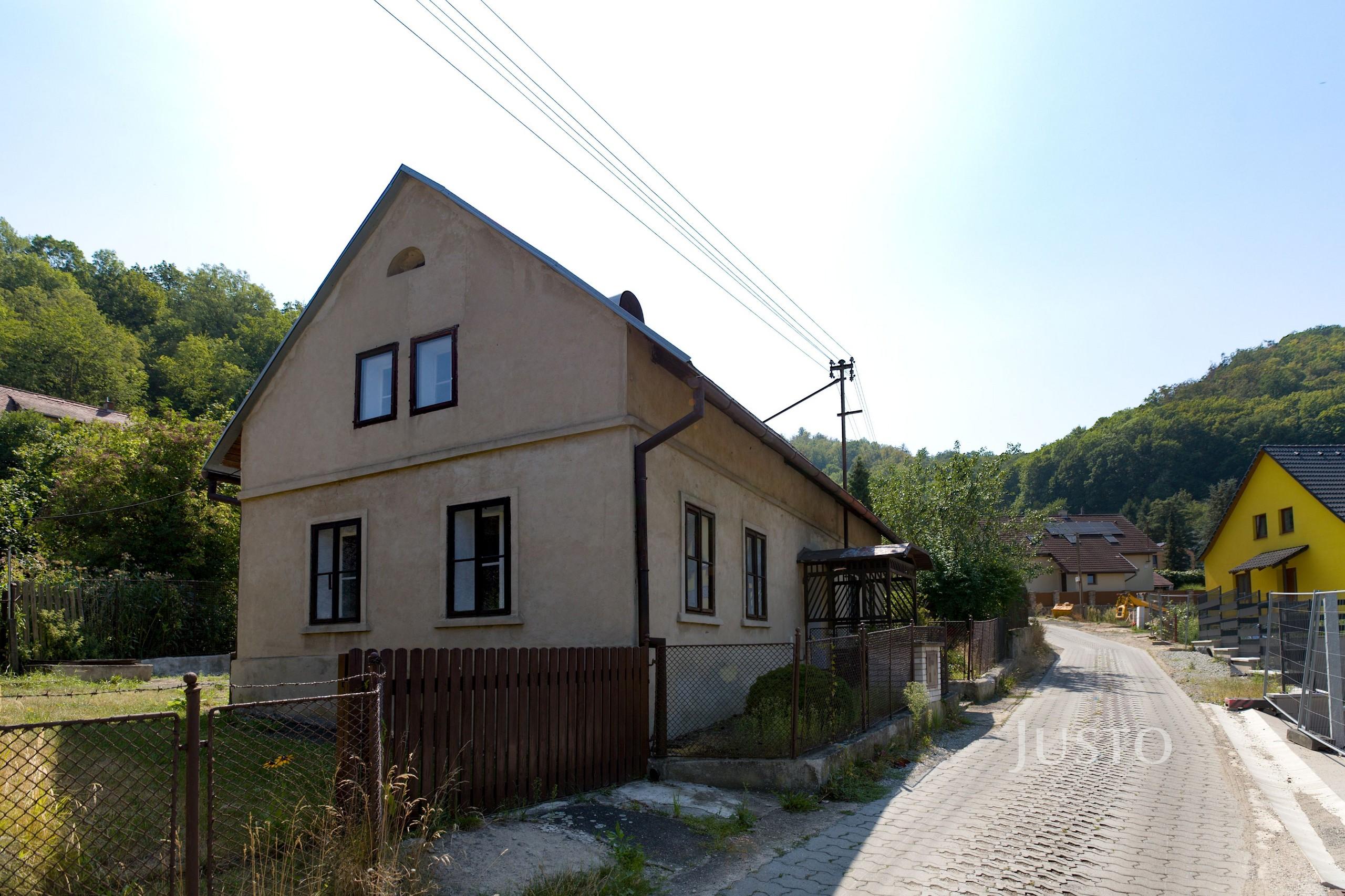Prodej rodinného domu 116 m² s pozemkem 712 m²