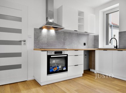 Pronájem bytu, 2+kk, 67 m²