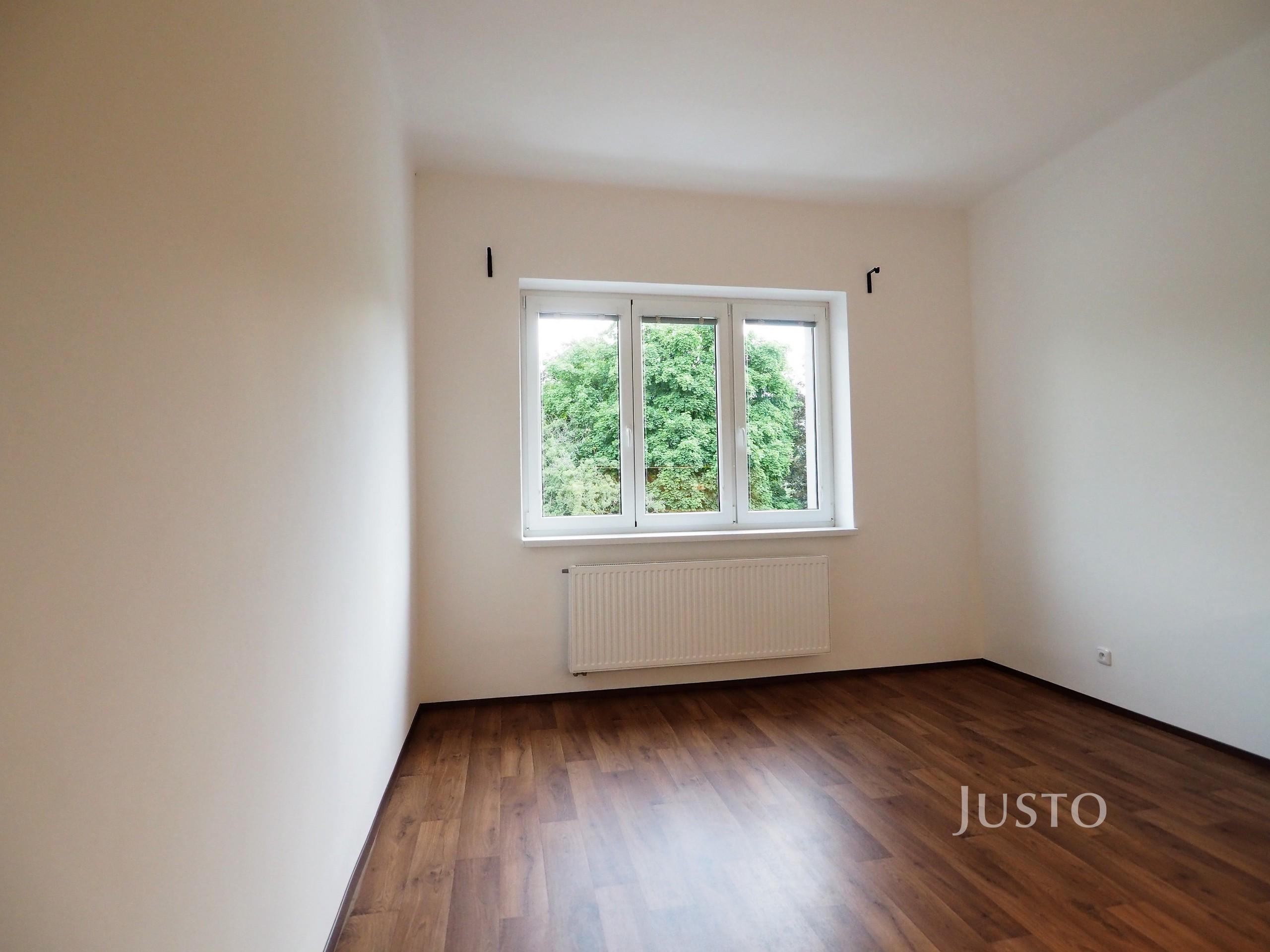 Pronájem 2+1 77 m² + balkón