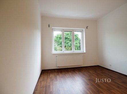 Pronájem bytu, 2+1, 77 m²