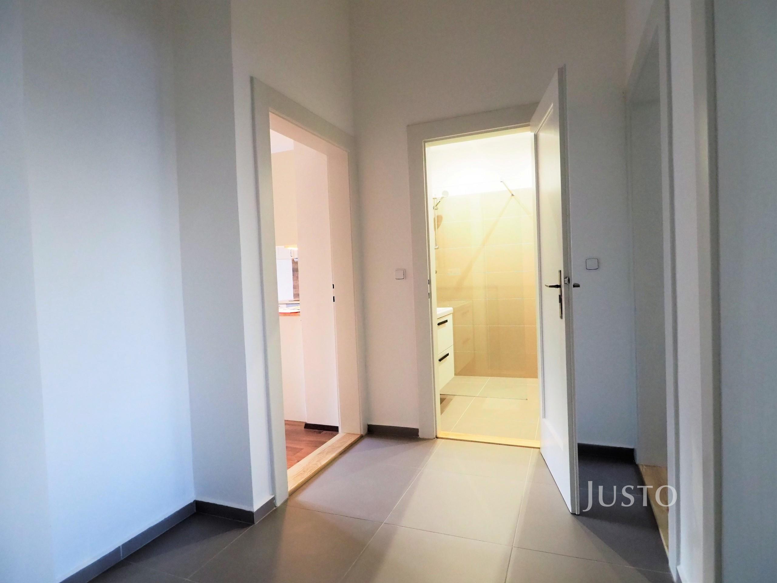 Pronájem 2+1 77 m² + balkón