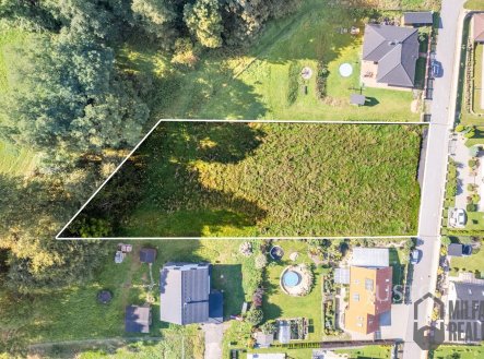 Prodej pozemku pro bydlení, 2 060 m²