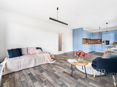 Pronájem bytu, 1+kk, 54 m²