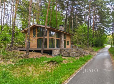 Prodej pozemku pro bydlení, 1 647 m²