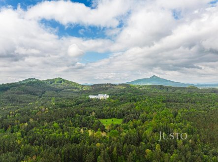 Prodej pozemku pro bydlení, 1 647 m²