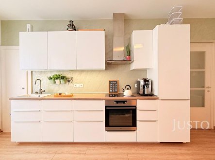Pronájem bytu, 3+kk, 79 m²