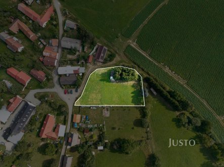 Prodej pozemku pro bydlení, 2 476 m²