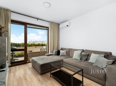 Pronájem bytu, 2+kk, 69 m²