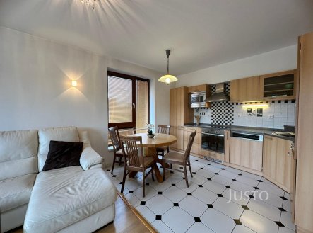 Pronájem bytu, 3+kk, 59 m²
