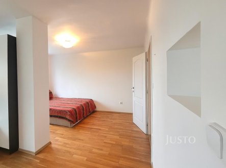 Pronájem bytu, 1+1, 55 m²