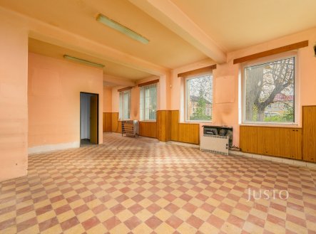 Prodej obchodní prostory, 142 m²