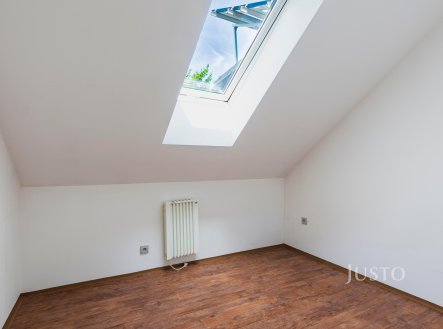 Pronájem bytu, 2+kk, 42 m²